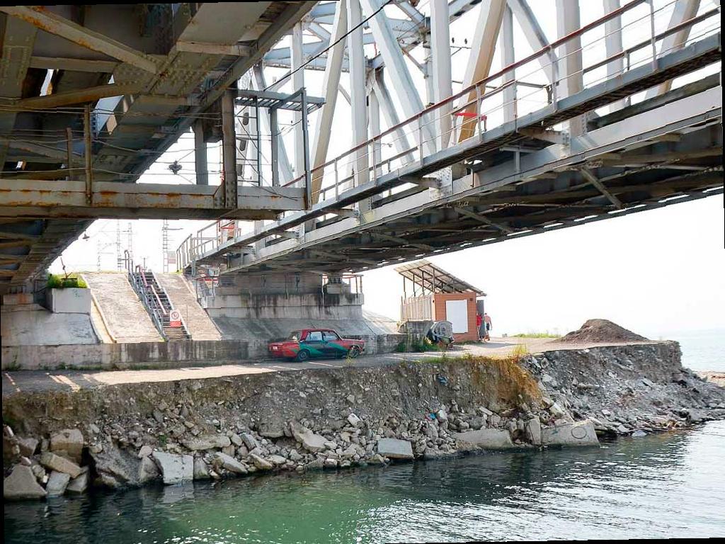 В Сочи улучшат ситуацию с парковкой под ж/д мостом на Мацесте