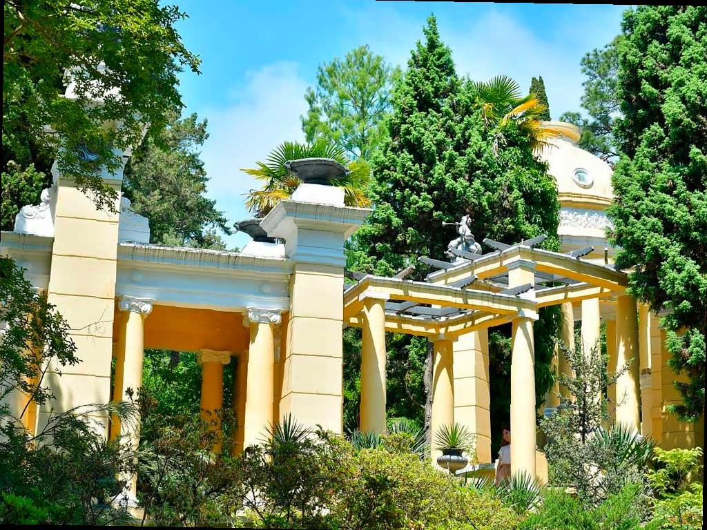 В День знаний в сочинском Дендрарии проведут бесплатные экскурсии и квест для детей