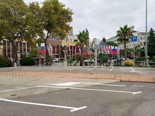 Будущее территории бывшего кинотеатра «Спутник» в Сочи: проводятся опросы жителей
